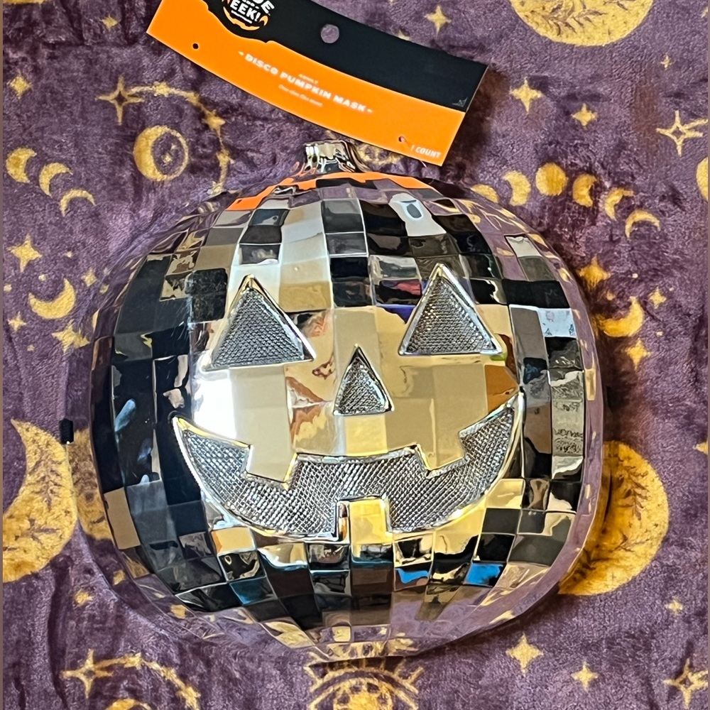 NWT Silver Disco Pumpkin Mask Hyde & eek!
